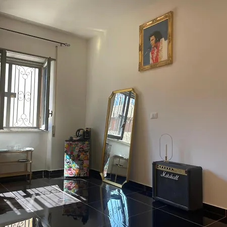 Leopardi A Due Passi Dal Mare Katanya